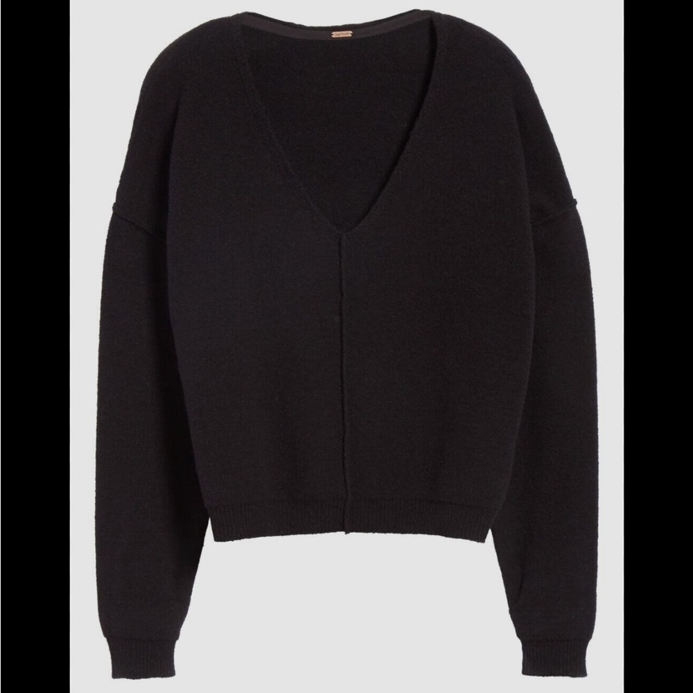 Black free people sweater